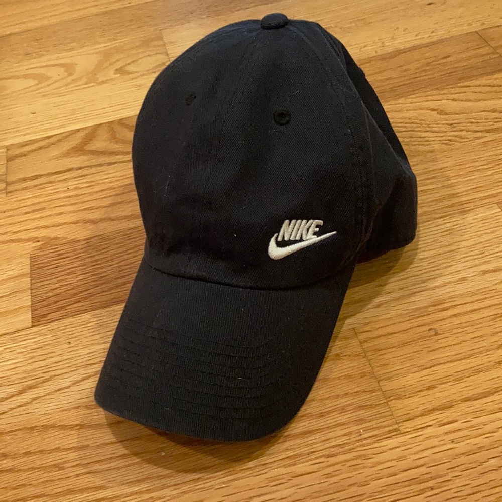 Black Nike Hat